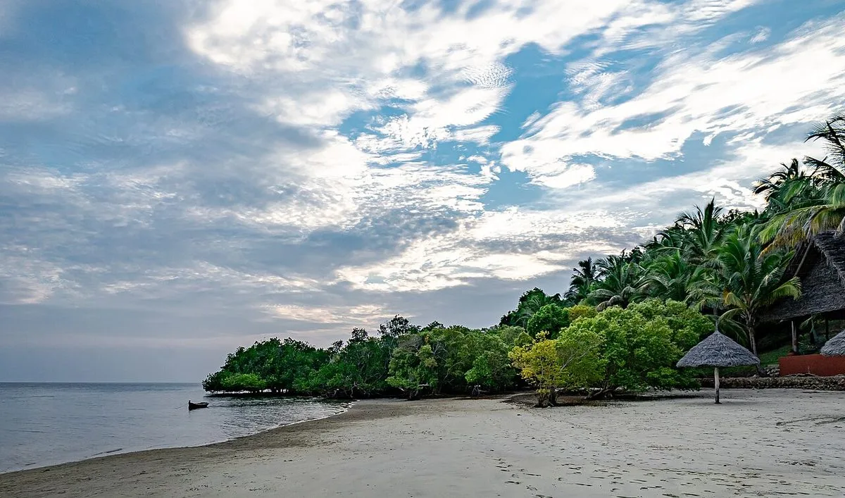 Diving at Mafia Island · Chole Bay