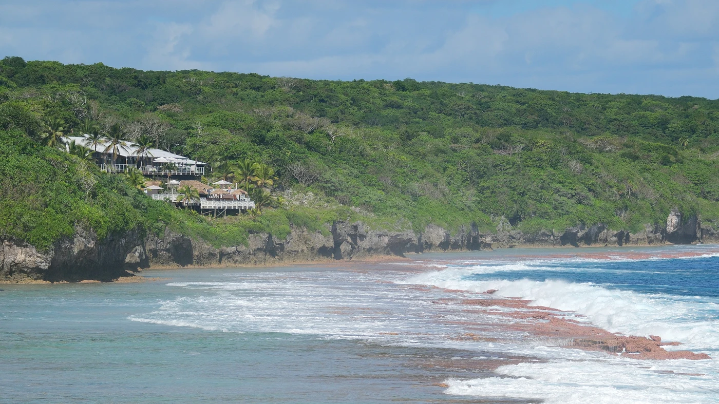 Diving in Niue — Niue · Alofi Bay