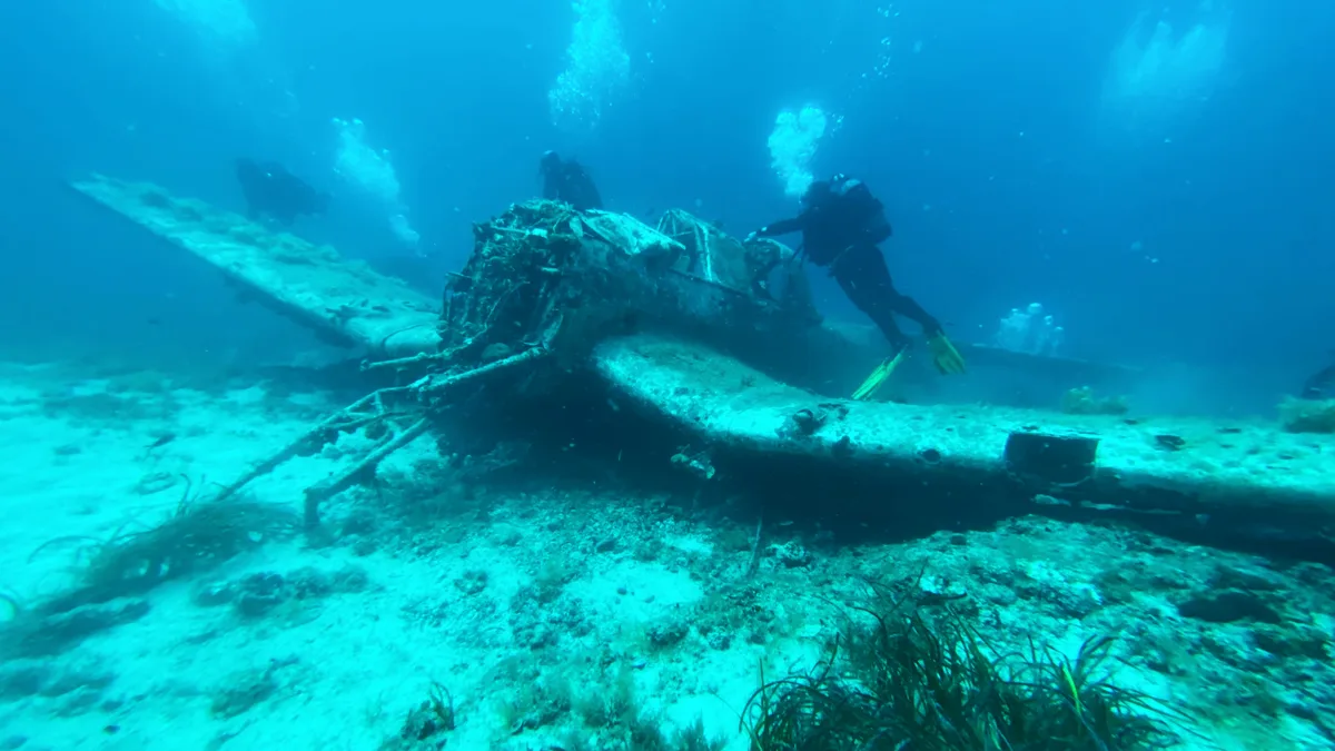 Diving in Croatia — Vis · B-24 Liberator Wreck